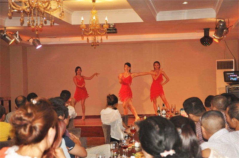 柏翠思喬遷酒會(huì)